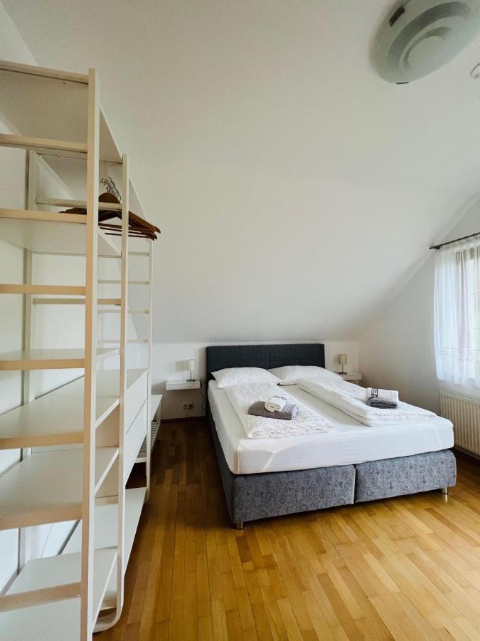 Ferienwohnung Ramsbacher Фельден-ам-Вертерзе Екстер'єр фото